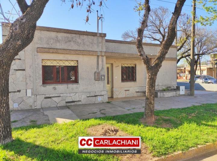 Casa · 130m² · 5 Ambientes · 1 Cochera