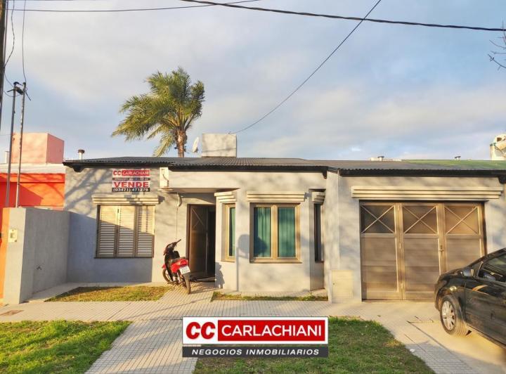 Casa · 180m² · 5 Ambientes · 1 Cochera