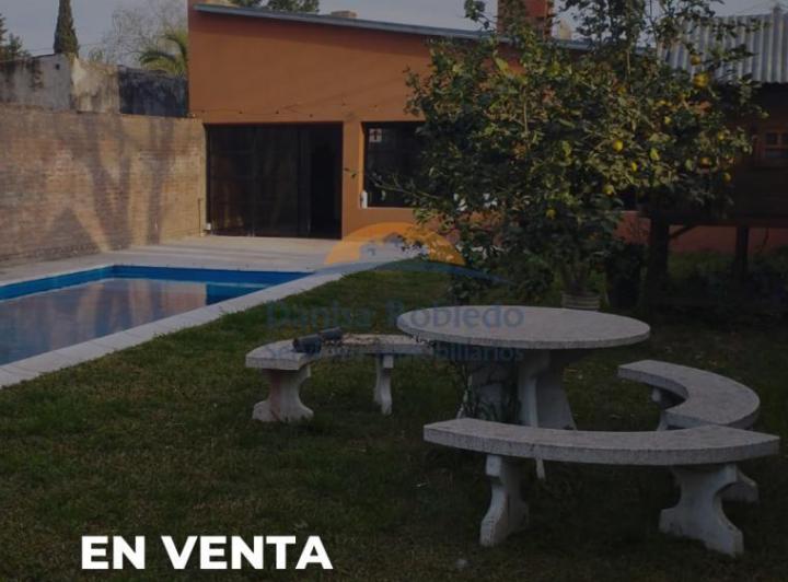 Casa · 1m² · 6 Ambientes · 1 Cochera