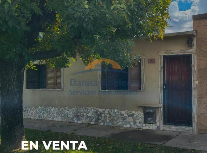 Casa · 64m² · 6 Ambientes · 1 Cochera