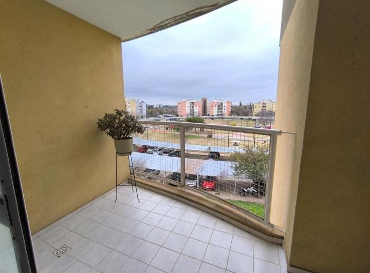 Departamento · 85m² · 4 Ambientes · 1 Cochera
