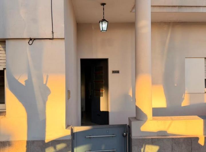 Casa · 230m² · 5 Ambientes · 1 Cochera
