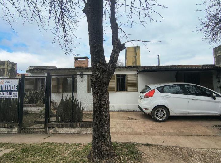 Casa · 125m² · 8 Ambientes