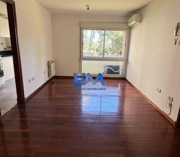 Departamento · 70m² · 2 Ambientes · 1 Cochera