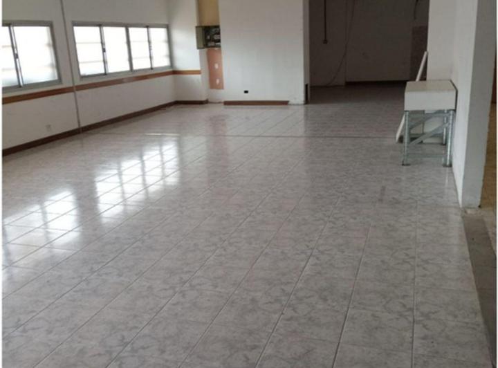 Local comercial · 1029m² · 5 Ambientes