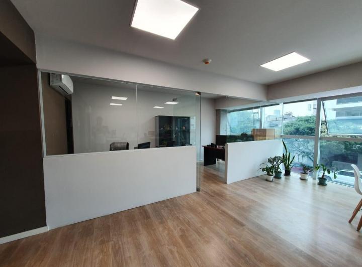 Oficina comercial · 70m² · 2 Ambientes