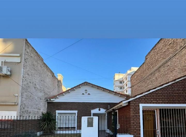 Casa · 230m² · 5 Ambientes