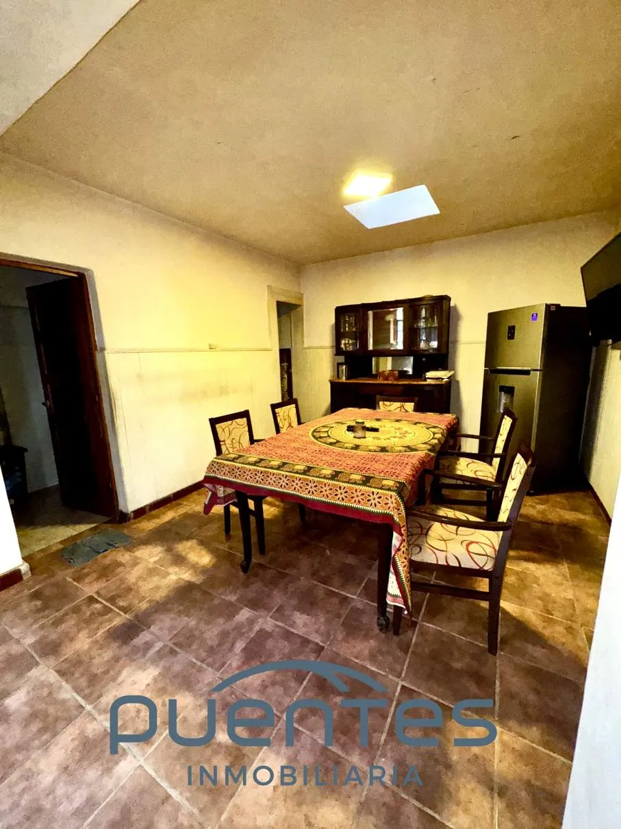 Casa en Venta 2 dormitorios + galpón