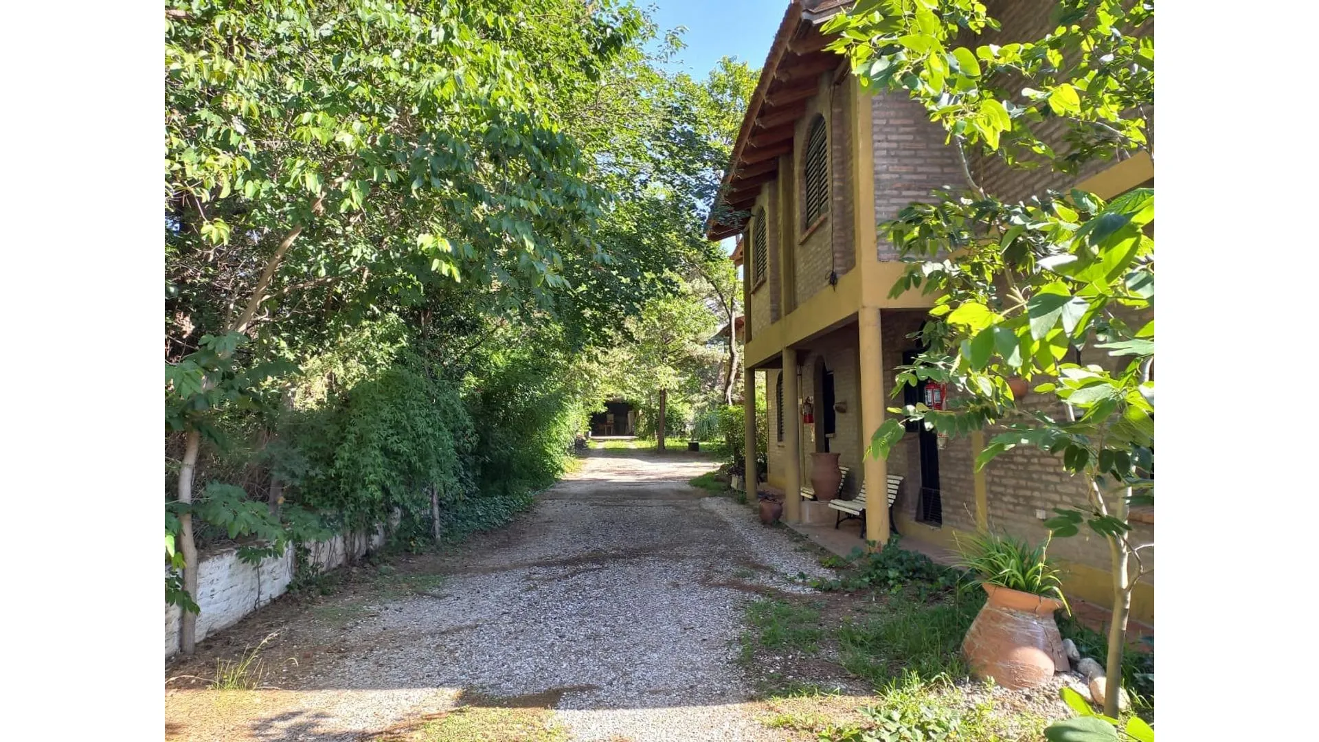 COMPLEJO DE 4 CABAÑAS EN MINA CLAVERO