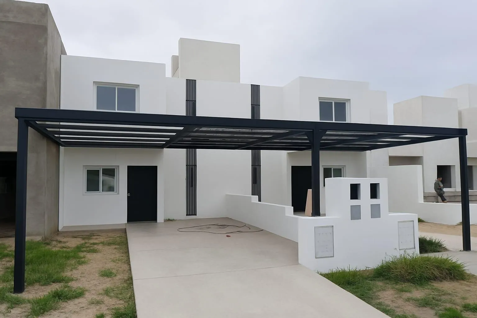 SE VENDE DUPLEX EN POZO  EN DOCTA  - 3 DORMITORIOS 3 BAÑOS - DCP