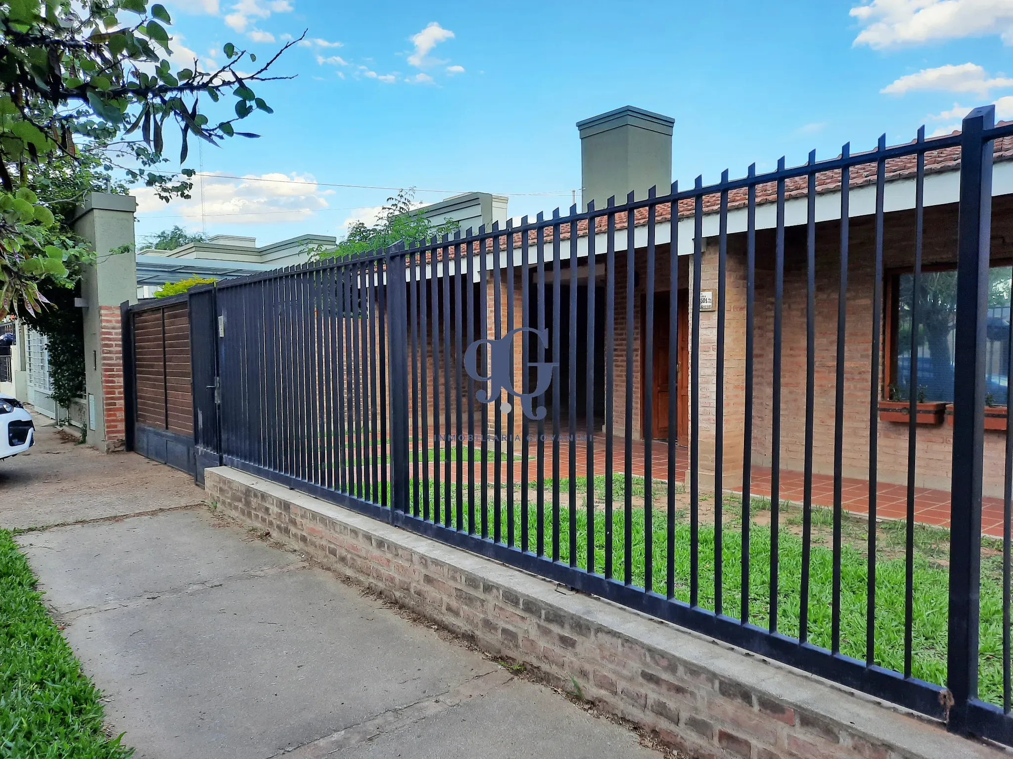 GRANJA DE FUNES- CASA EN VENTA