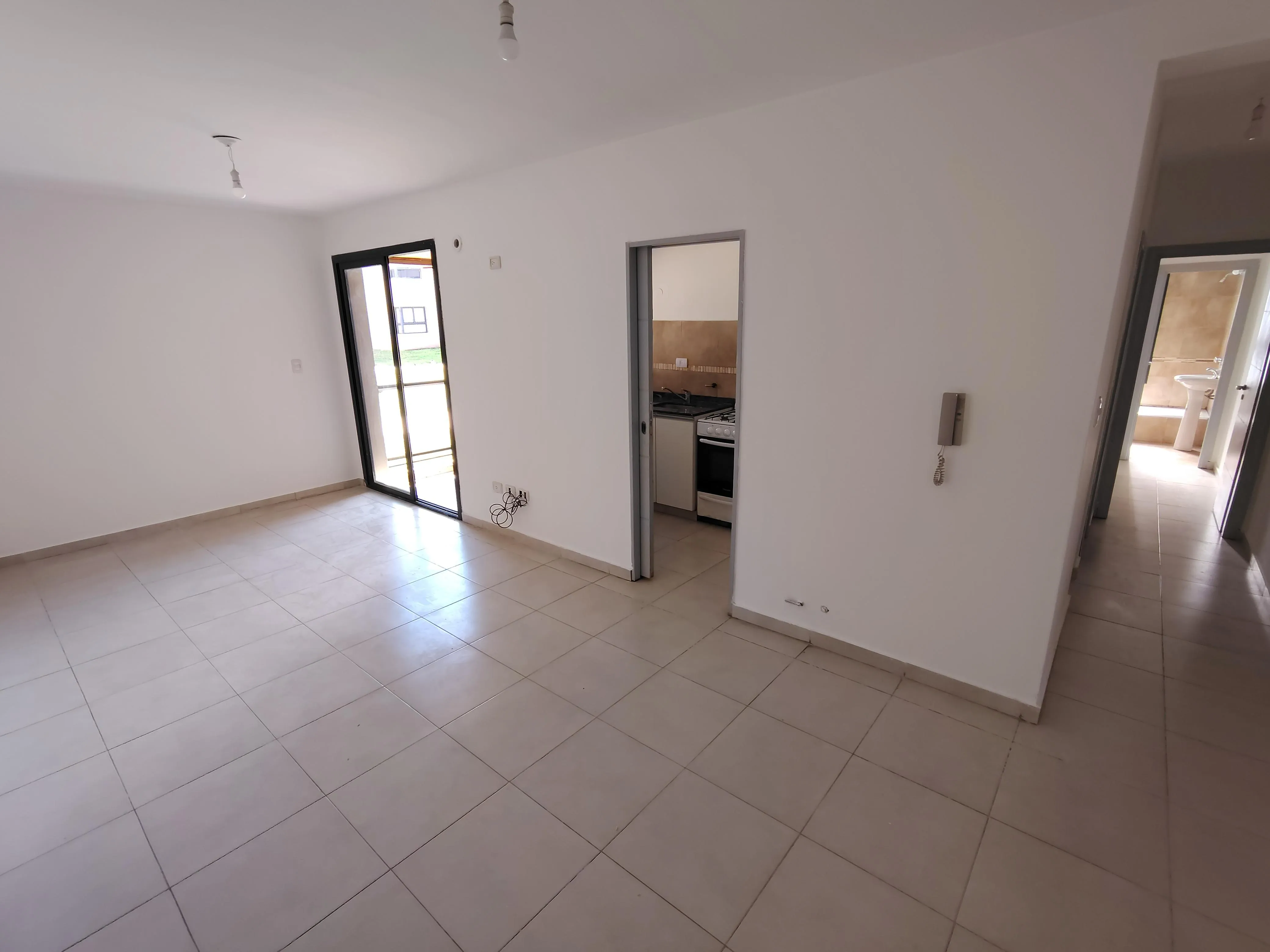 Venta dpto 2 dorm y dos cocheras Complejo Arguello VIllage
