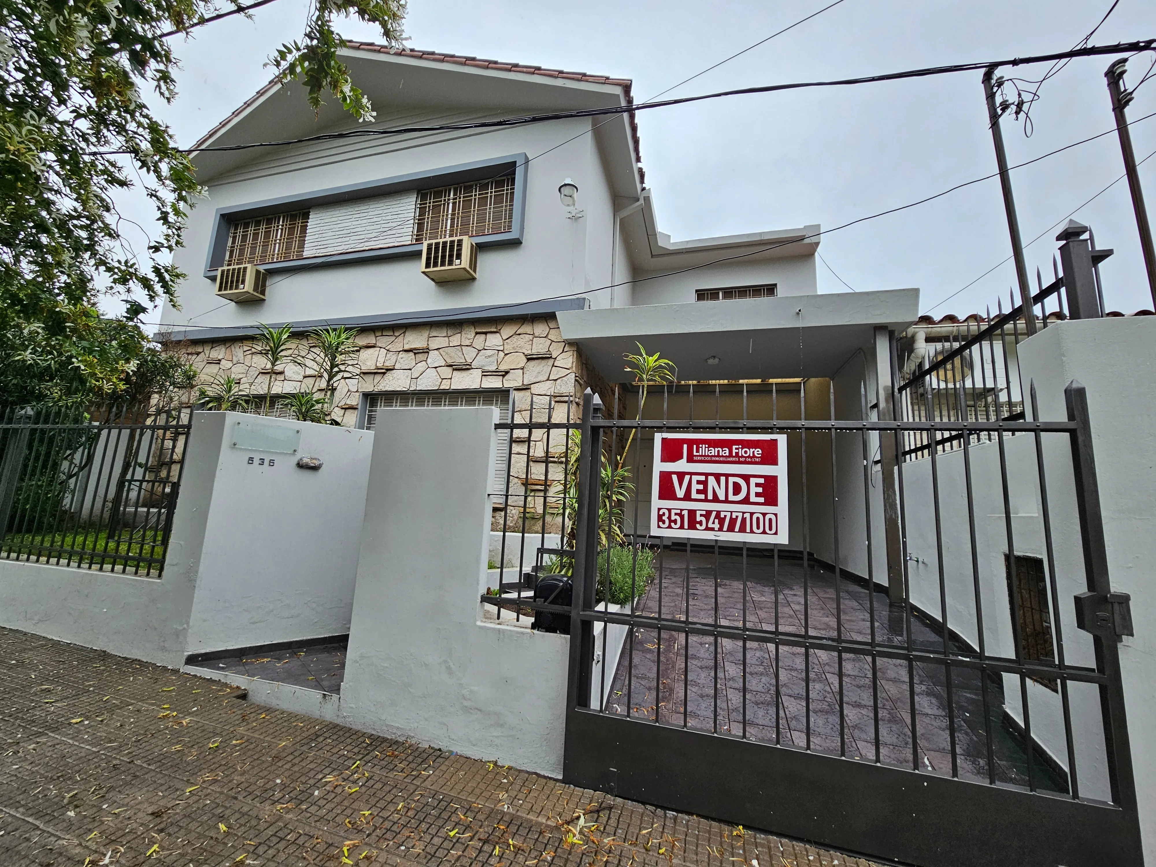 CASA EN VENTA EXCELENTE ESTADO !!!