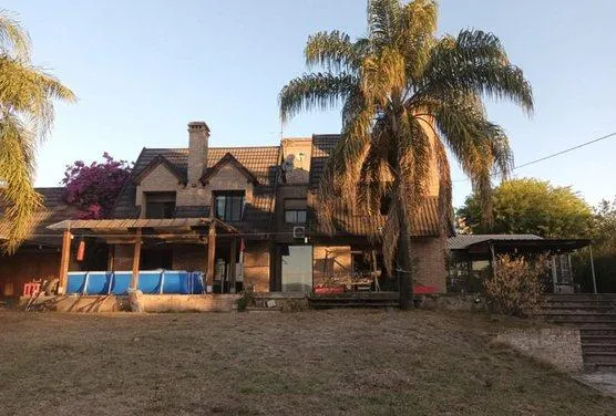 VENTA GRAN CASA DE CATEGORIA VILLA ALLENDE GOLF