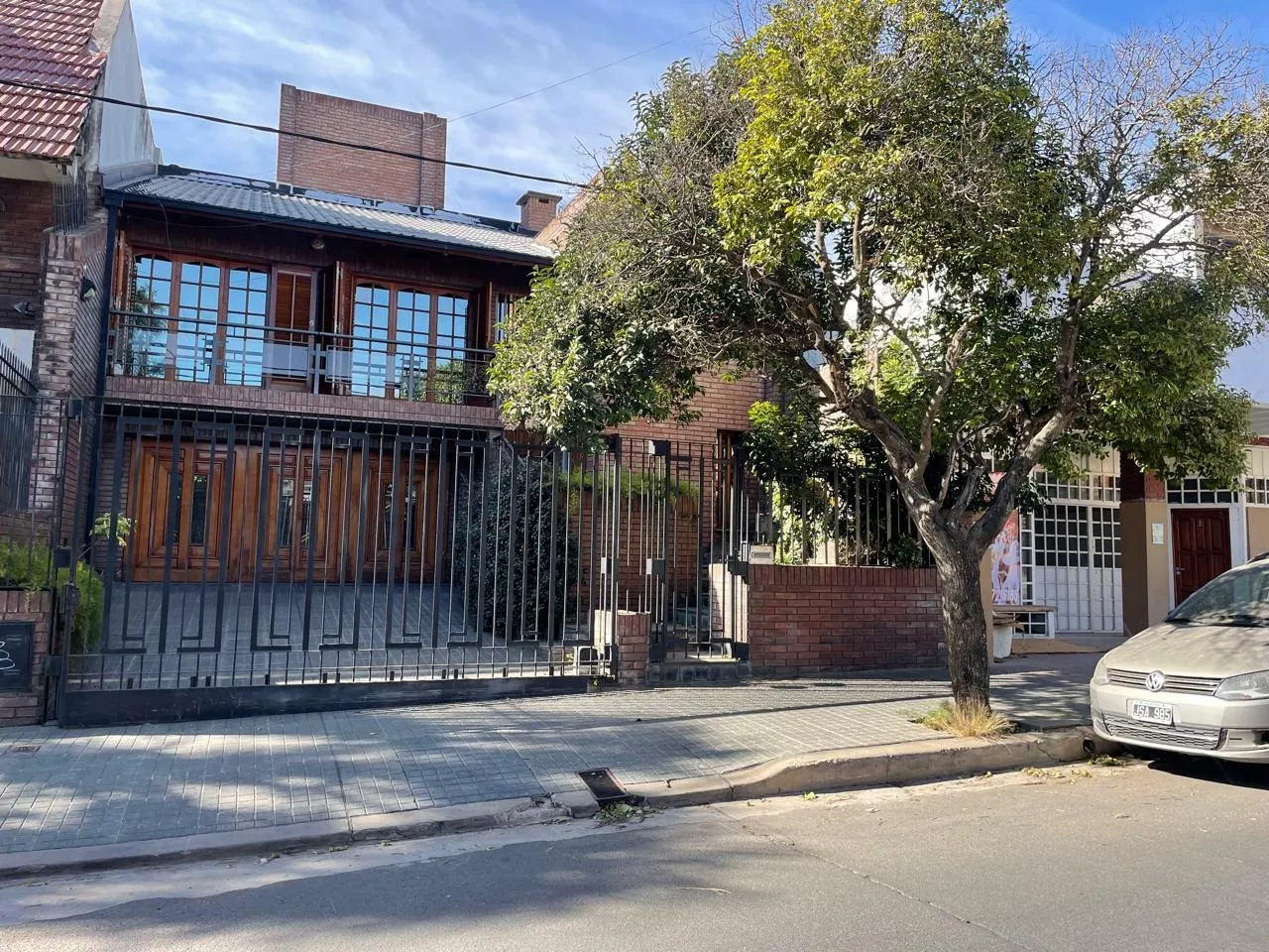 CASA DE CATEGORIA 4 DORMITORIO B° MAIPU II