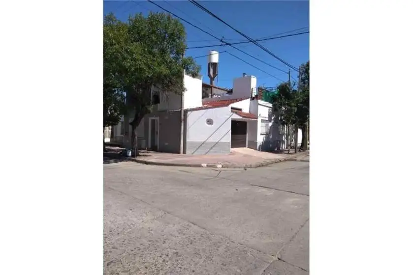 VENTA CASA  DPTO- B ALTO GENERAL PAZ- OPORTUNIDAD DE INVERSION