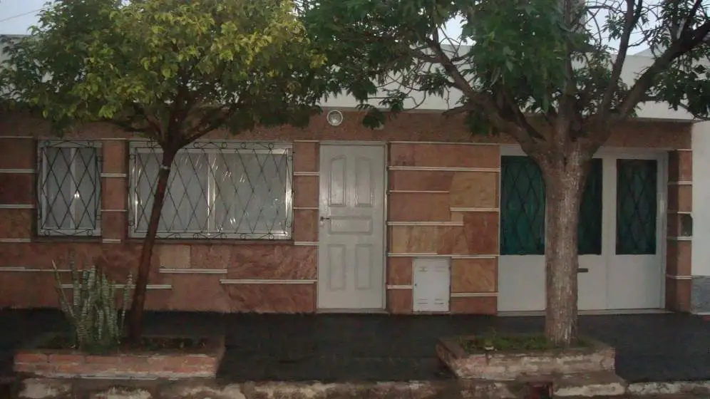 Venta casa 2 dorm B Alto General Paz- Yapeyu APTO CREDITO