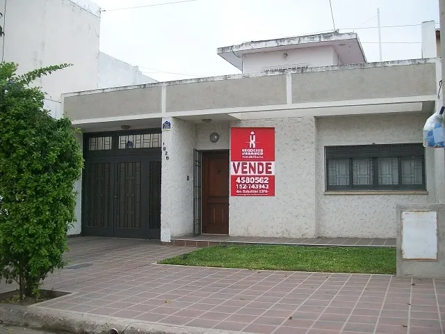 VENTA CASA EN Bº MAIPU MALAGA 1826 4 DOR 3 BAÑOS COCHERAx4