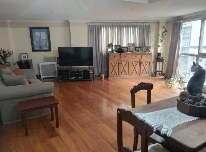 Departamento · 158m² · 5 Ambientes · 1 Cochera