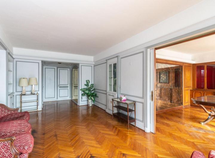 Departamento · 143m² · 5 Ambientes · 1 Cochera