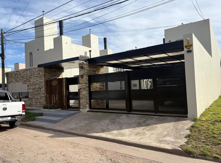Departamento · 572m² · 11 Ambientes · 2 Cocheras