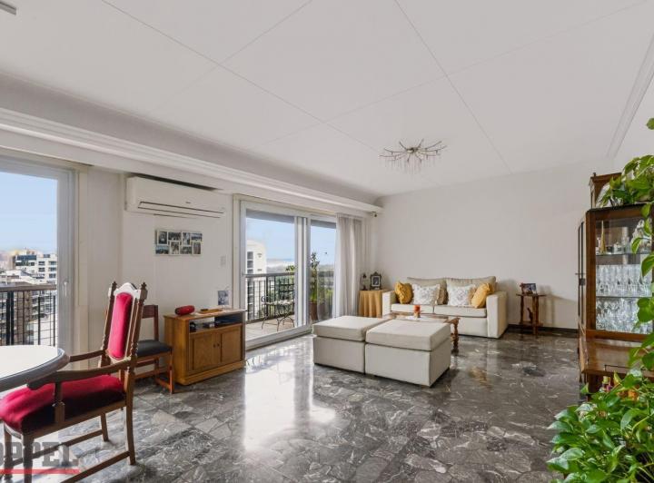 Departamento · 170m² · 6 Ambientes · 1 Cochera