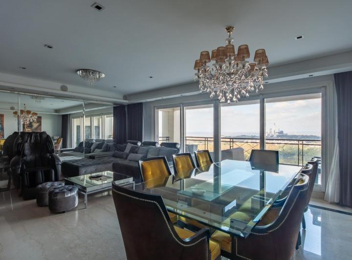 Departamento · 160m² · 4 Ambientes · 1 Cochera