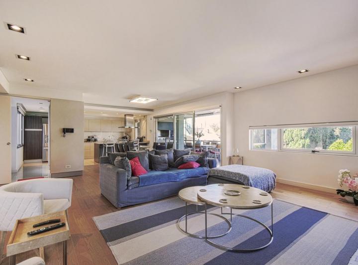Departamento · 212m² · 5 Ambientes · 2 Cocheras