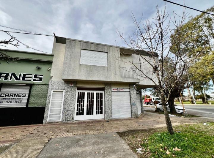 Departamento · 80m² · 3 Ambientes · 1 Cochera