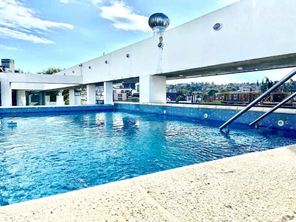 DEPTO CÉNTRICO VILLA CARLOS PAZ 1 DORMIT C/ PILETA Y COCH