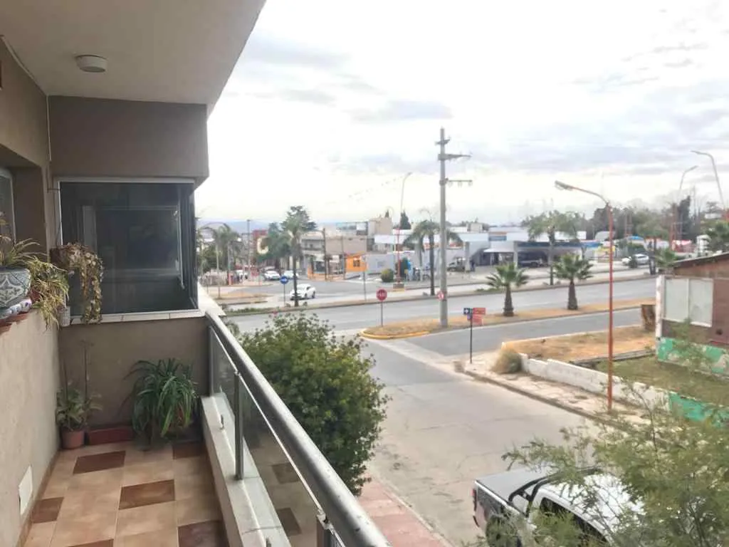 DEPARTAMENTO A LA VENTA EN CARLOS PAZ