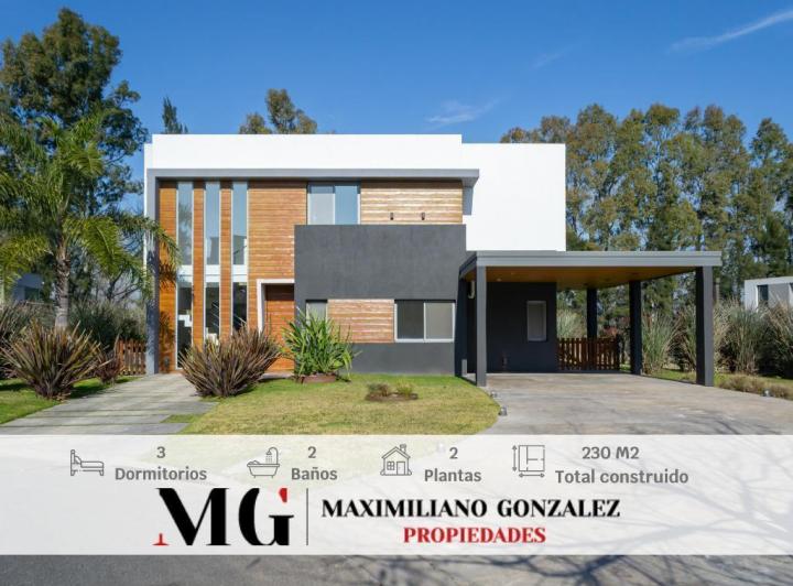 Casa · 220m² · 5 Ambientes · 2 Cocheras