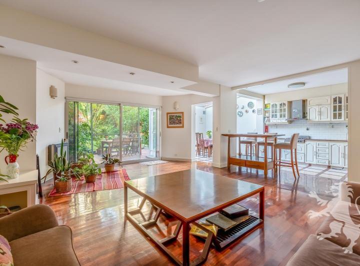 Casa · 273m² · 5 Ambientes