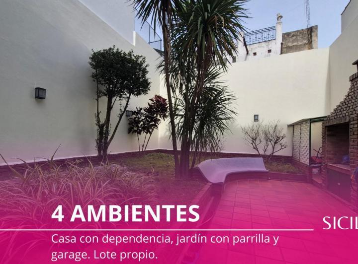 Casa · 247m² · 4 Ambientes · 1 Cochera