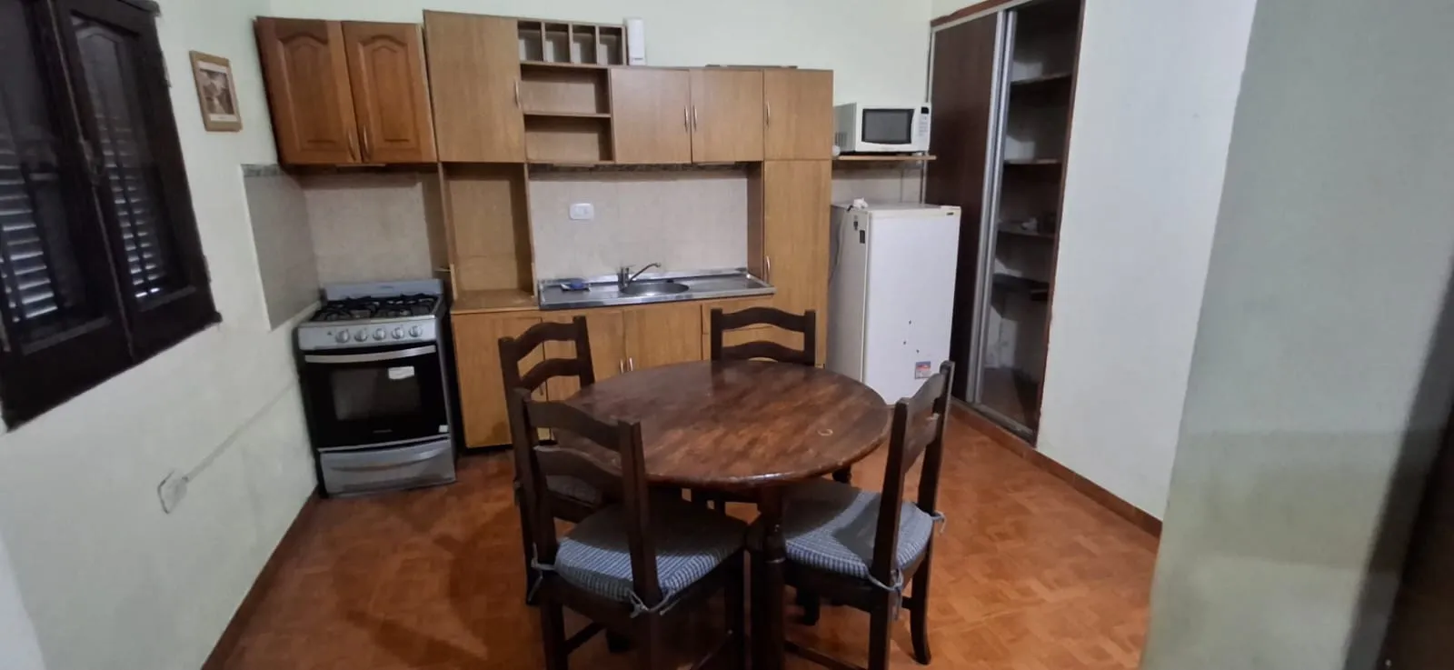 ALQUILER DPTO AMOBLADO barrio Bella Vista