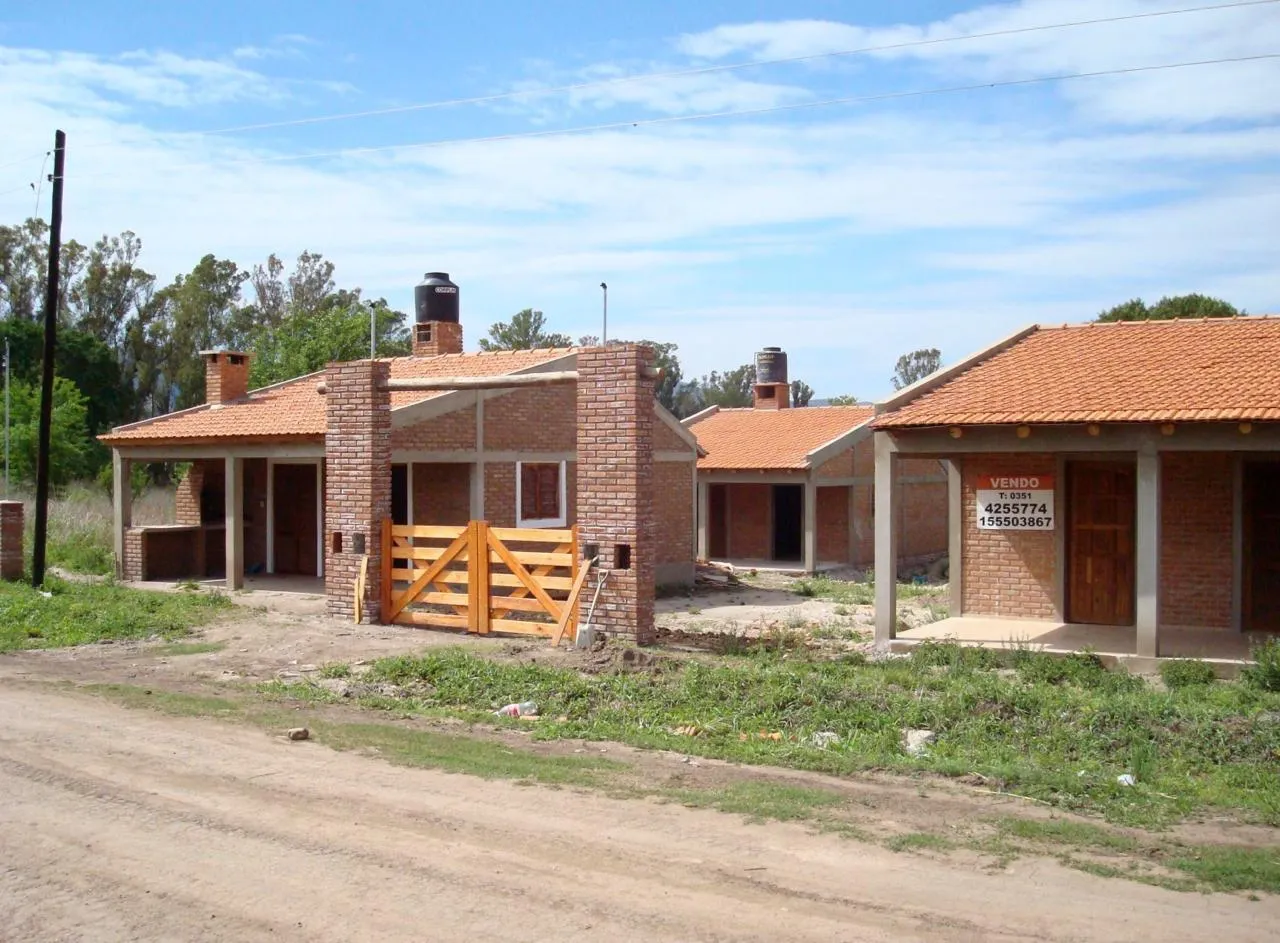 GENIAL COMPLEJO DE CABAÑAS EN COSQUIN