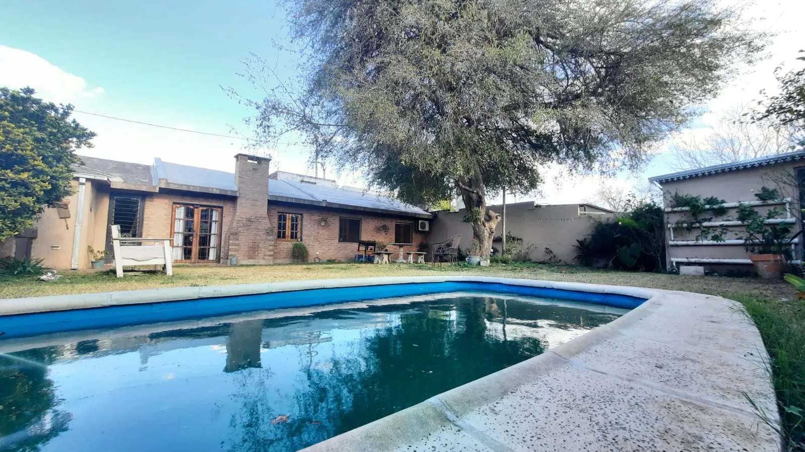 APTA BANCO-CASA DE 3 DOR CON PISCINA - BO: CERRO NORTE/ARGUELLO