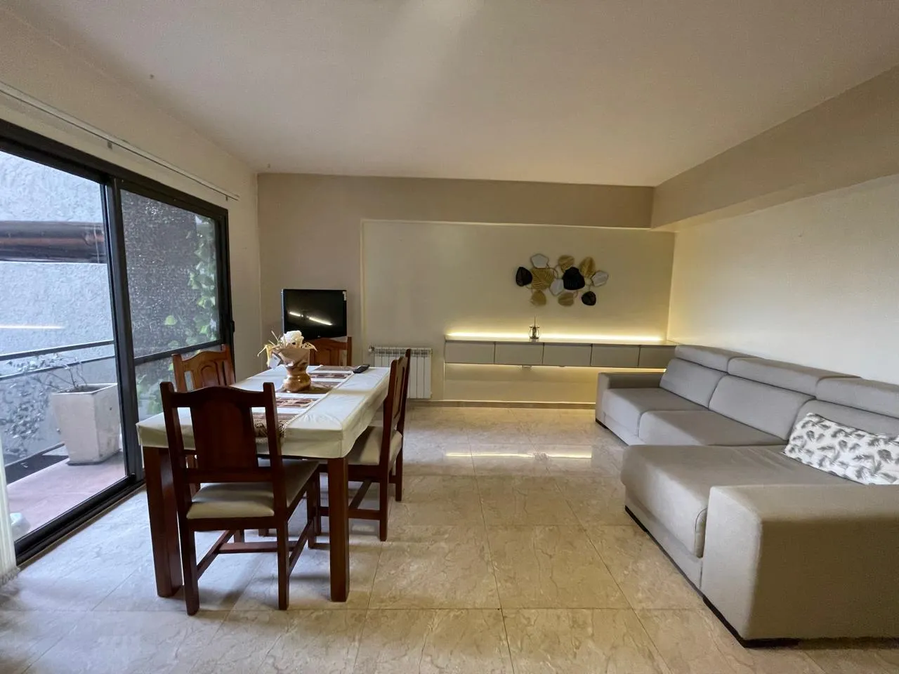 Venta: Departamento - 2 cuadras de la peatonal - 2 balcones, pileta - Carlos Paz