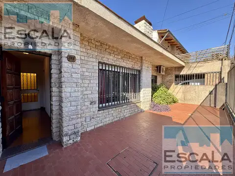 Casa en Alquiler en Fisherton, Rosario