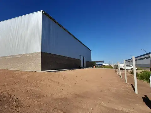 Galpón en Venta en Villa Gobernador Galvez, Rosario