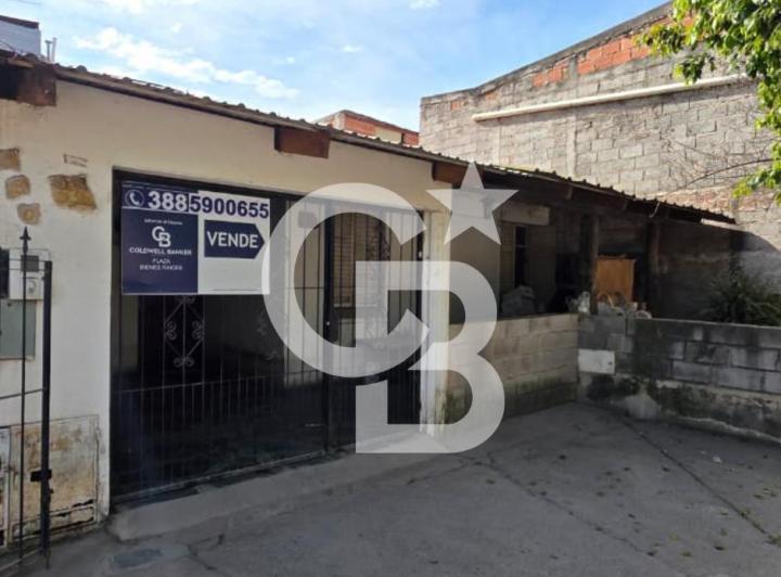 Casa · 43m² · 5 Ambientes · 1 Cochera