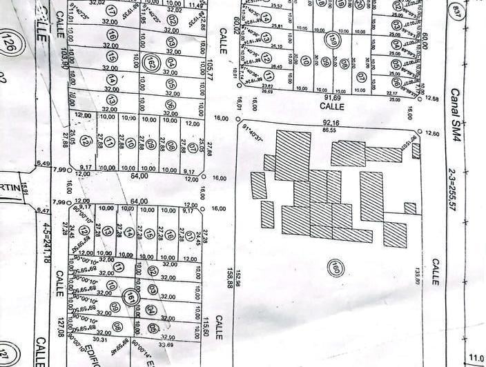 Terreno · 242m²