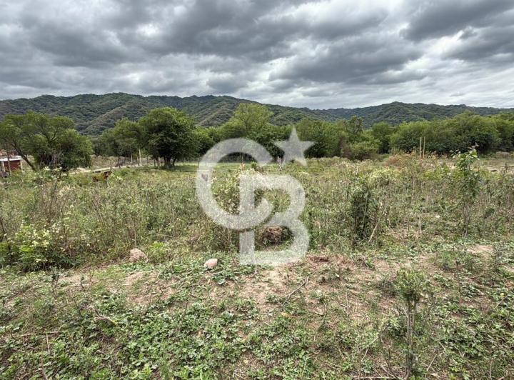 Terreno · 300m²