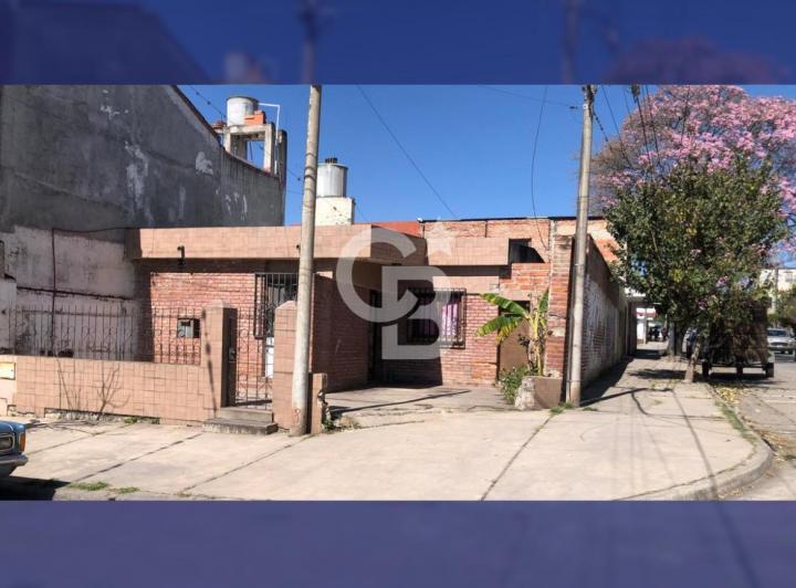 Casa · 141m² · 4 Ambientes · 1 Cochera