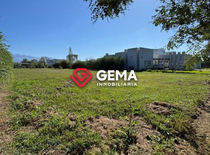 Terreno · 1152m²