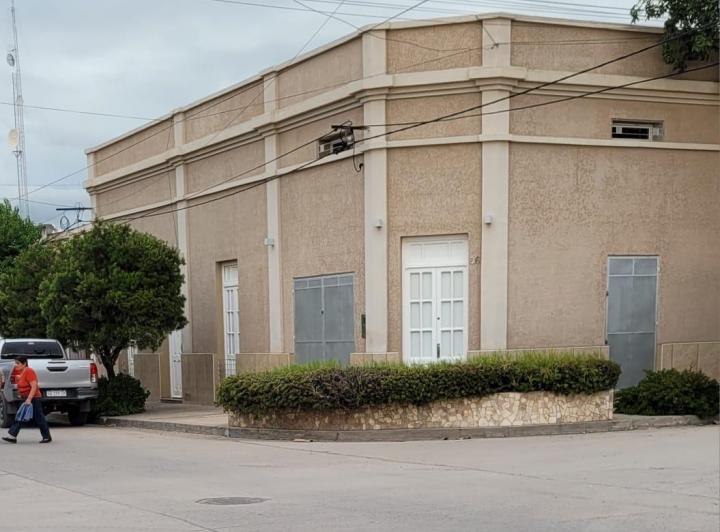 Casa · 433m² · 10 Ambientes · 1 Cochera