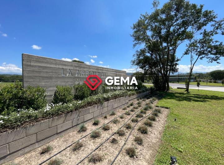 Terreno · 1122m²