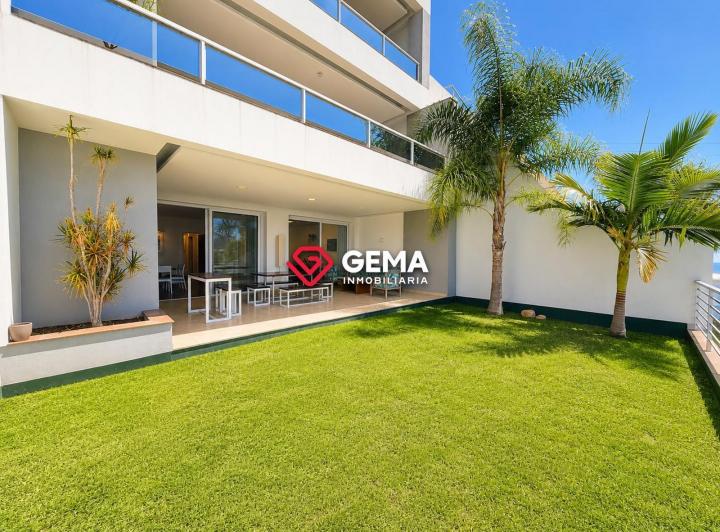 Departamento · 164m² · 8 Ambientes · 1 Cochera