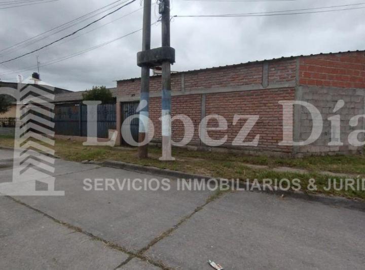Casa · 200m² · 6 Ambientes · 2 Cocheras