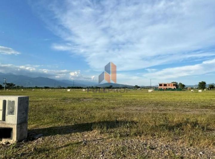 Terreno · 1098m²